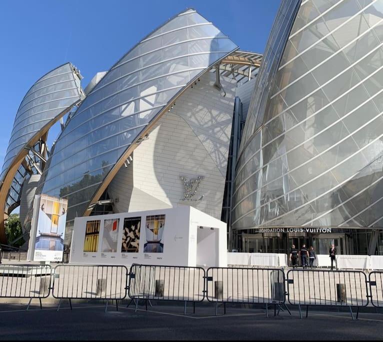 Suite Paris, Tour Eiffel, Champs Elysees ภายนอก รูปภาพ